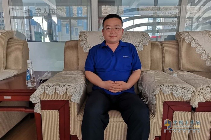 唐山潤華汽貿(mào)的負(fù)責(zé)人邵建偉