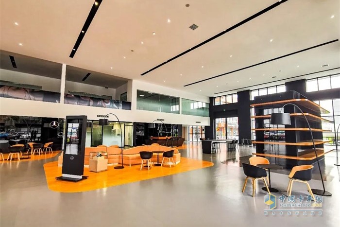 全新設(shè)計的展廳為客戶帶來全方位一站式產(chǎn)品體驗