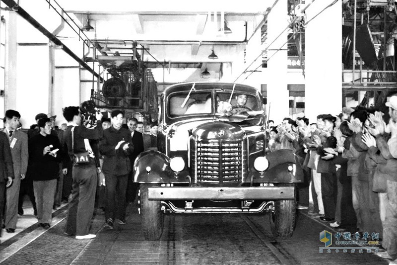 回憶解放7代卡車經(jīng)典 見證解放研發(fā)70年不忘初心
