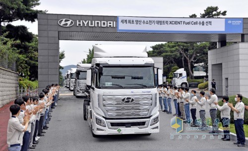 XCIENT 氫燃料電池重卡(XCIENT Fuel Cell)”10臺裝運出口瑞士