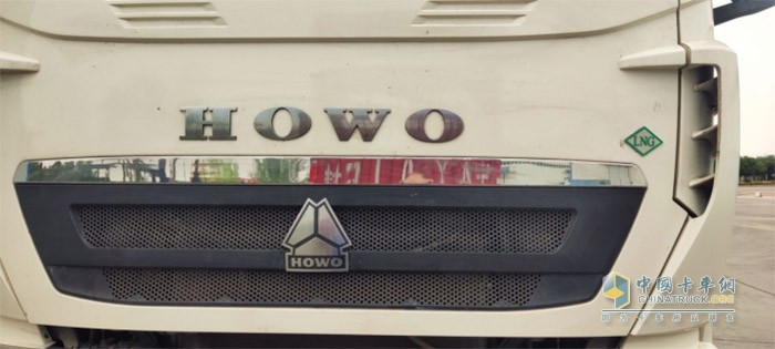 重汽豪沃燃氣車