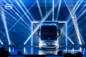 第二個(gè)十年是新“起點(diǎn)” 比亞迪持續(xù)引領(lǐng)新能源產(chǎn)業(yè)變革