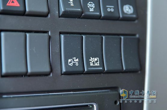 沃爾沃卡車的AEBS自動剎車開關(guān)