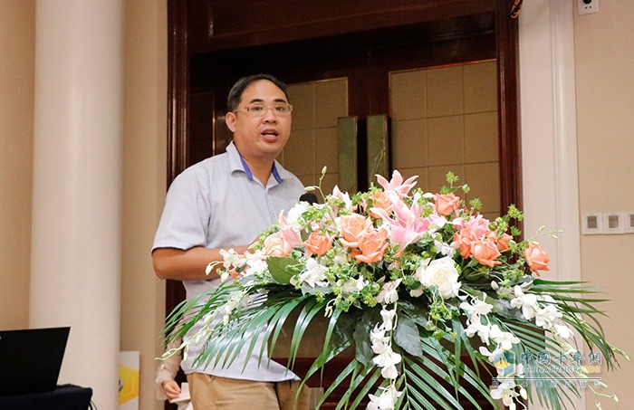 南京金龍客車(chē)制造有限公司研究院院長(zhǎng)張行峰