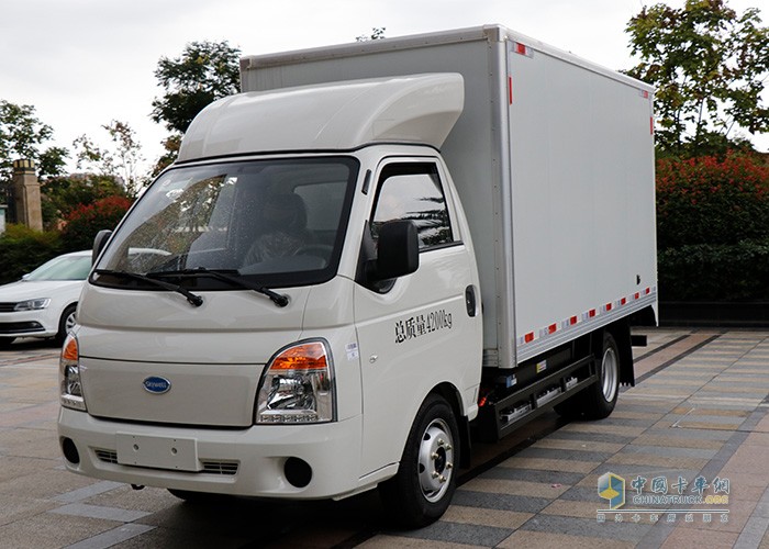 K10純電動(dòng)物流車(chē)