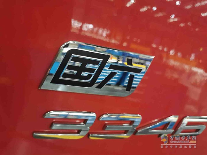 符合國六b階段排放標準的梅賽德斯-奔馳Arocs底盤已經陸續(xù)交付客戶