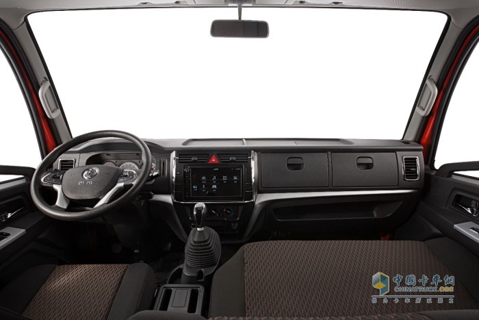 東風(fēng)凱普特內(nèi)飾設(shè)計(jì)