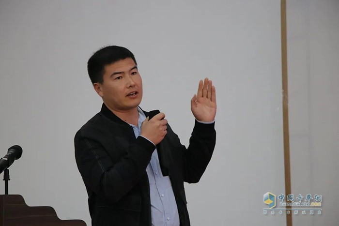 鑼響集團(tuán)區(qū)域經(jīng)理王均明