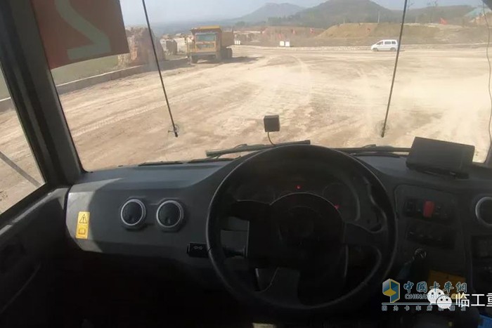 無(wú)人駕駛新型礦車