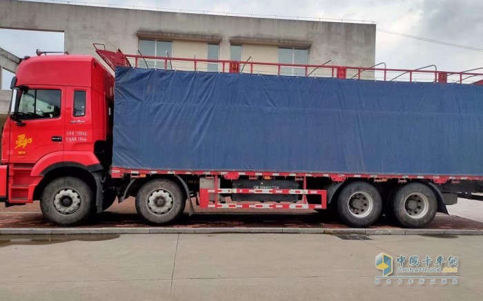 作為個體專職司機，張楨在運輸過程中，注重從多方面降本增效