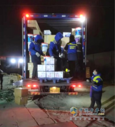 搭載?？礔3.8發(fā)動機的時代領(lǐng)航ES7讓楊師傅十分滿意