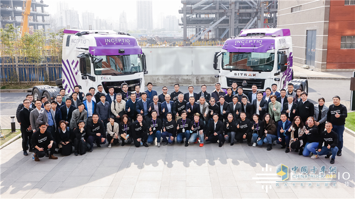 嬴徹量產(chǎn)伙伴悉數(shù)亮相發(fā)布會