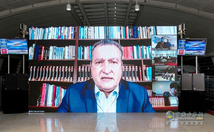 巴伊亞州州長(zhǎng)魯伊·科斯塔發(fā)表視頻致辭