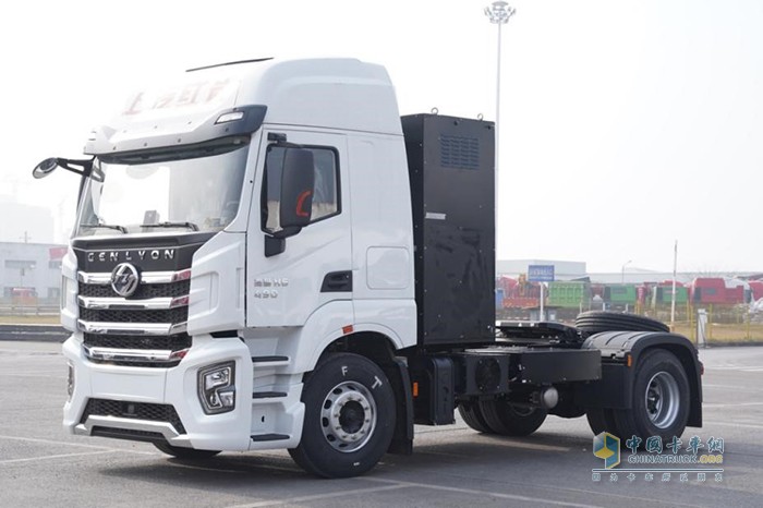 上海車(chē)展重卡硬核實(shí)力大比拼 這些車(chē)型有望亮相！