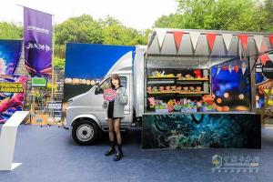 吉利商用車3.5噸鋒銳小卡來襲 上市當(dāng)天獲萬臺(tái)訂單 