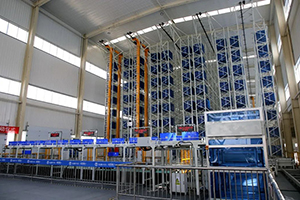 商用車行業(yè)首個自動化立庫--飛碟汽車自動化立體倉庫運行啟用