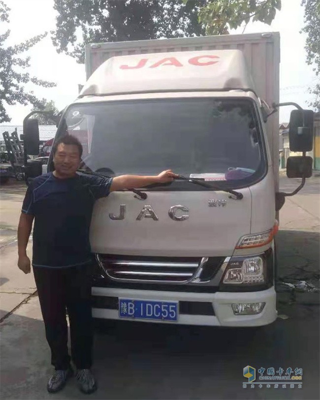 江淮汽車(chē)  載貨車(chē)