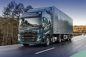 首付最低六萬(wàn)六 沃爾沃卡車開(kāi)回家