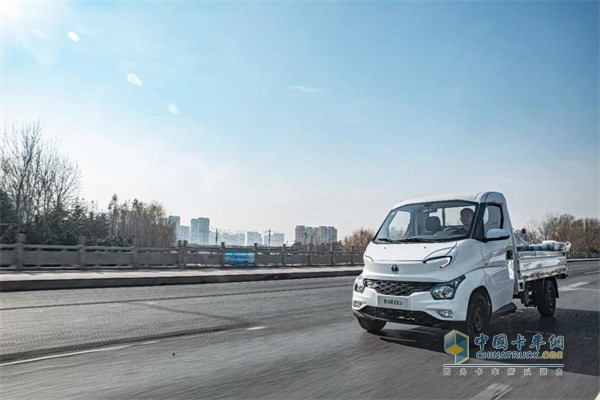 飛碟汽車(chē)  Q系