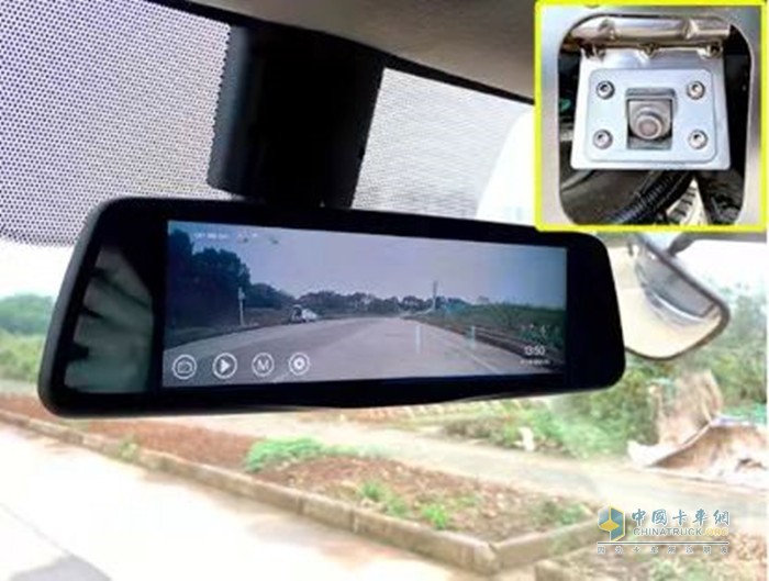 東風凱普特星云配備了攝像頭