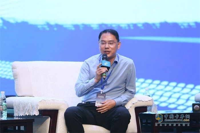 福田X事業(yè)部副總經(jīng)理周紀(jì)福闡述福田方案