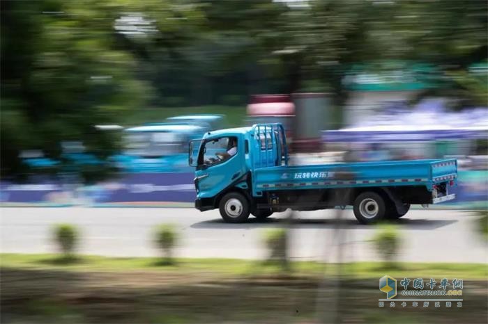 飛碟W5是高效運(yùn)輸屆的王牌選手