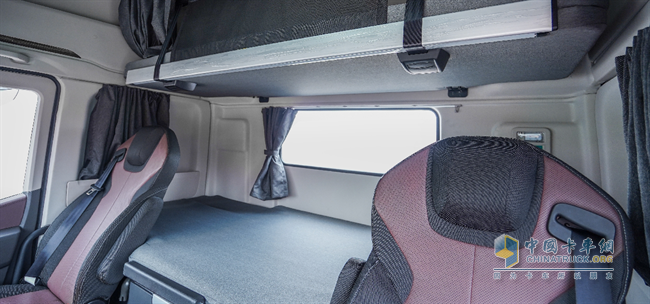 上汽紅巖  杰虎   專用車(chē)