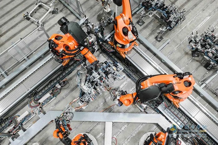 戴姆勒卡車(chē) 重型牽引車(chē) 福田戴姆勒