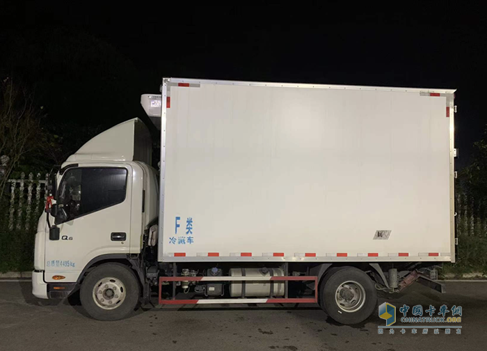 安徽康明斯 E3.0 發(fā)動機(jī)