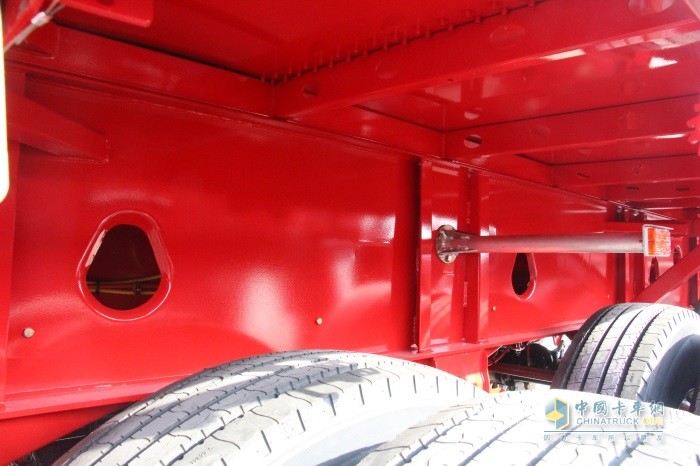 華興車輛 5.5噸超強鋼 側(cè)翻自卸半掛車