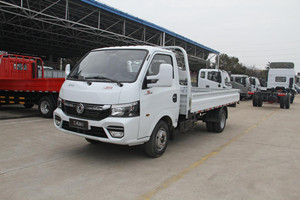 承載性與靈動(dòng)性兼具 途逸T6輕松應(yīng)對(duì)多場(chǎng)景運(yùn)輸