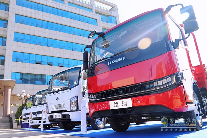 吉利商用車 國(guó)駿營(yíng)銷公司 5000萬(wàn)補(bǔ)貼惠老鄉(xiāng)