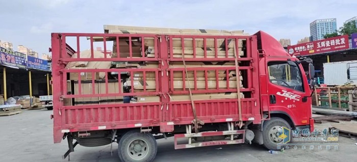 三志潤豐達(dá)快運(yùn)公司