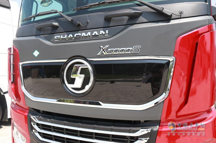 陜汽德龍X5000S LNG 牽引車