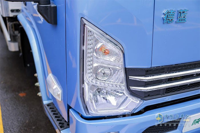 陜汽輕卡德藍(lán)EV300