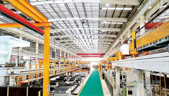 中集通華數(shù)字化半掛車工廠