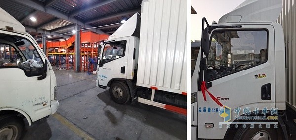 上汽輕卡助力浙江圓通，杭州直營店(圓通)首批車輛圓滿交付