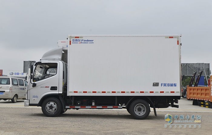 奧鈴旗下的北極熊冷藏車(chē)