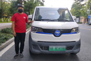 能跑、能裝、省錢(qián)、顏值高   智藍(lán)精靈與四川阿木一同探索社區(qū)團(tuán)購(gòu)運(yùn)配新體驗(yàn)