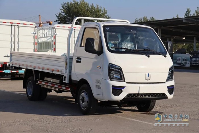 歐鈴汽車，唐駿汽車，新鋒銳V5E