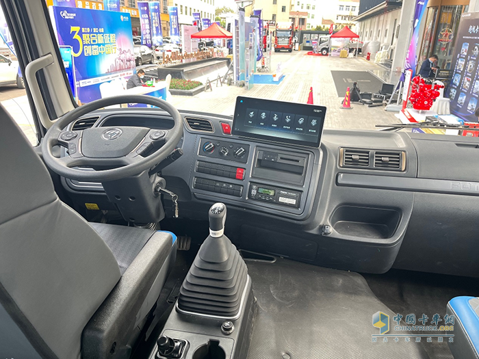 福田歐航歐馬可，歐航第三代超級(jí)中卡，國(guó)六