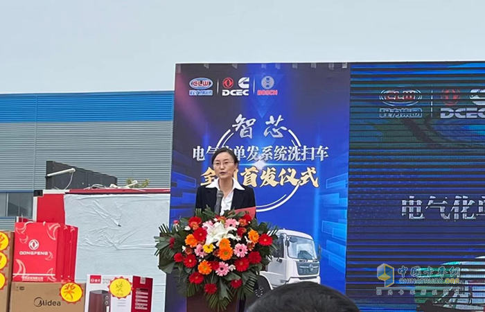 東風(fēng)康明斯,發(fā)動(dòng)機(jī)