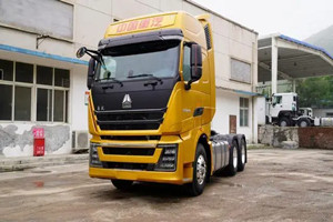 豪沃TH7/WP14T大馬力牽引車，讓尾款人心情美麗