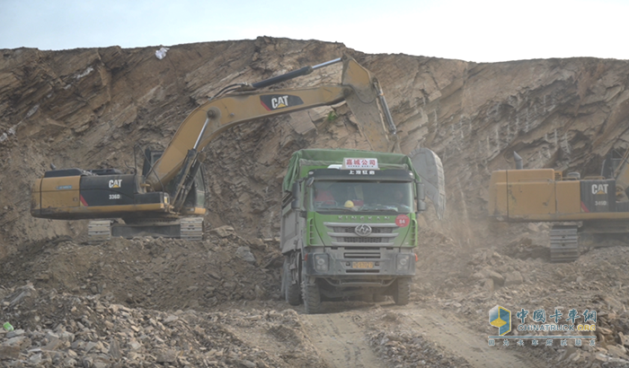 上柴 上汽動力12E 發(fā)動機