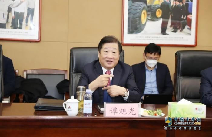 發(fā)揮高端液壓動(dòng)力系統(tǒng)一體化優(yōu)勢(shì) 濰柴動(dòng)力與臨工集團(tuán)簽署戰(zhàn)略合作協(xié)議