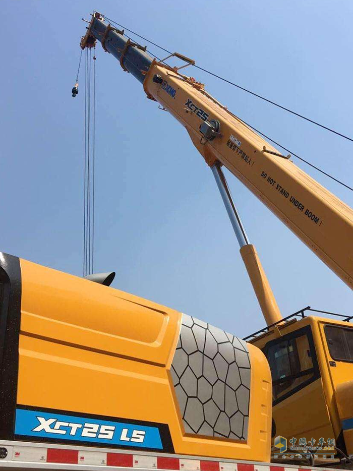 上柴動(dòng)力 D系列 發(fā)動(dòng)機(jī)