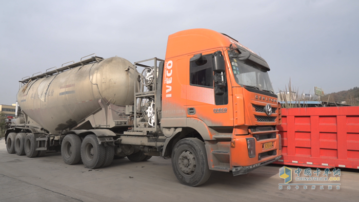 上柴動(dòng)力 上汽12ET 發(fā)動(dòng)機(jī)