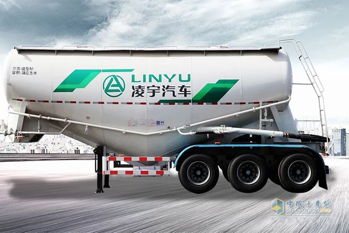 凌宇“小白罐”半掛車(chē)