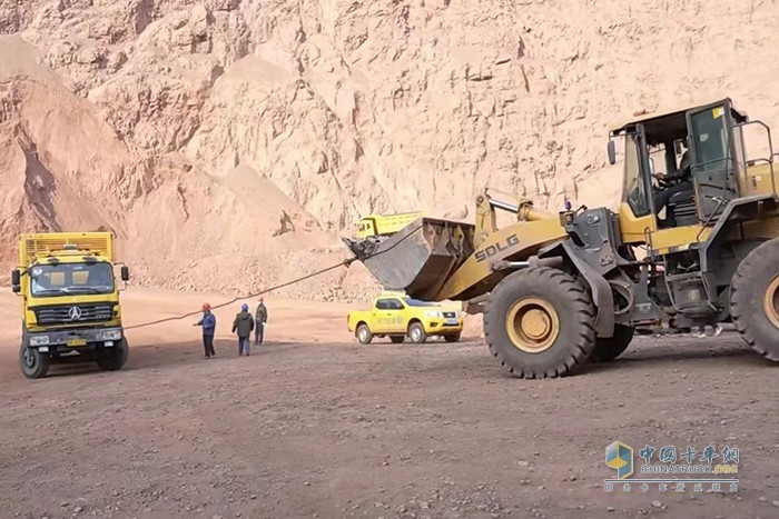 北奔重卡助力內(nèi)蒙古消防、阿拉善電業(yè)局馳援救援一線(xiàn)