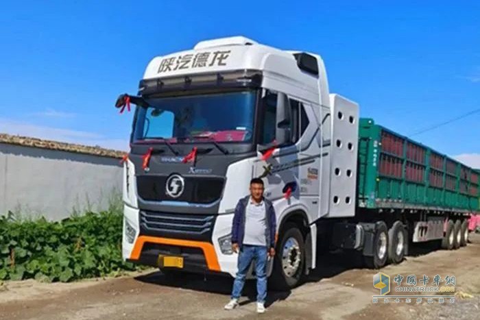 陜汽X5000S CNG，運(yùn)輸屆黑馬幫你輕松省錢